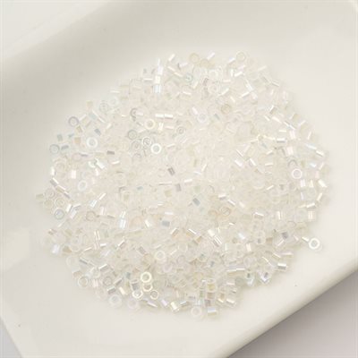 Cylin Bead 11/0 25g Bag - White Opal AB